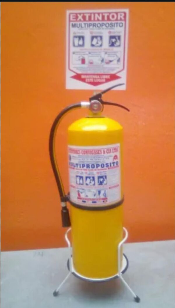 Soporte piso para extintor de 10 y 20 lbs - Imagen 2