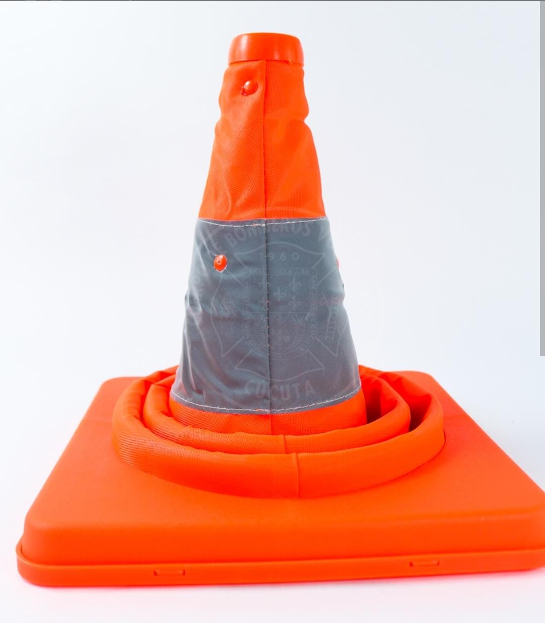 Cono Seguridad Vial 45 cm Plegable - Imagen 3
